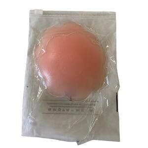 Silicone Reusable Nipple Cover Pasties Bra Flower Pink One Size NEW